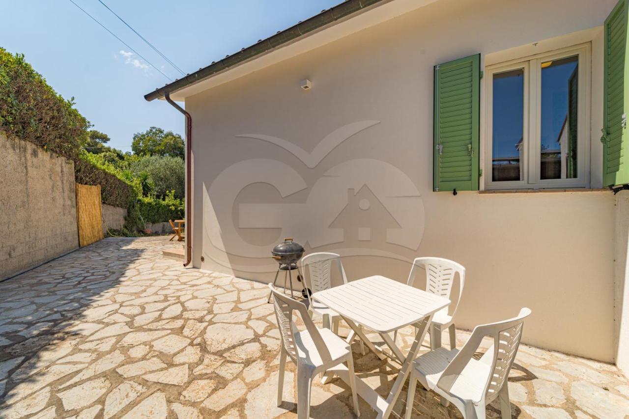 A Casa Di Massi - Goelba Apartment Портоферайо Екстериор снимка
